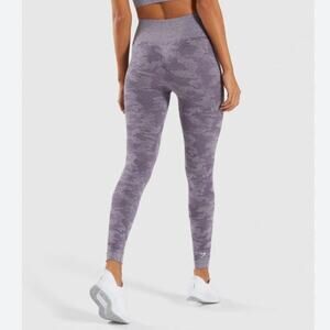 Gymshark Adapt Camo Seamless Leggings Women's Small Purple Camo